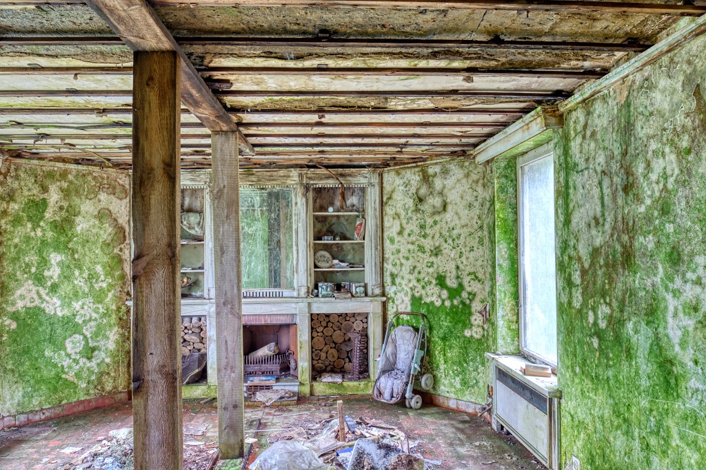 HDR manoir de l'avocat urbex decay verlaten villa lost place places abandoned explorer piano belgie belgique